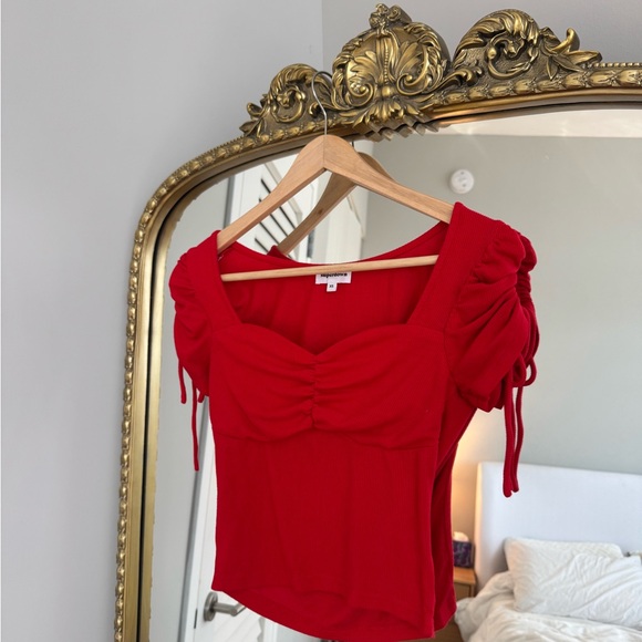 Superdown Red Top - Picture 2 of 5